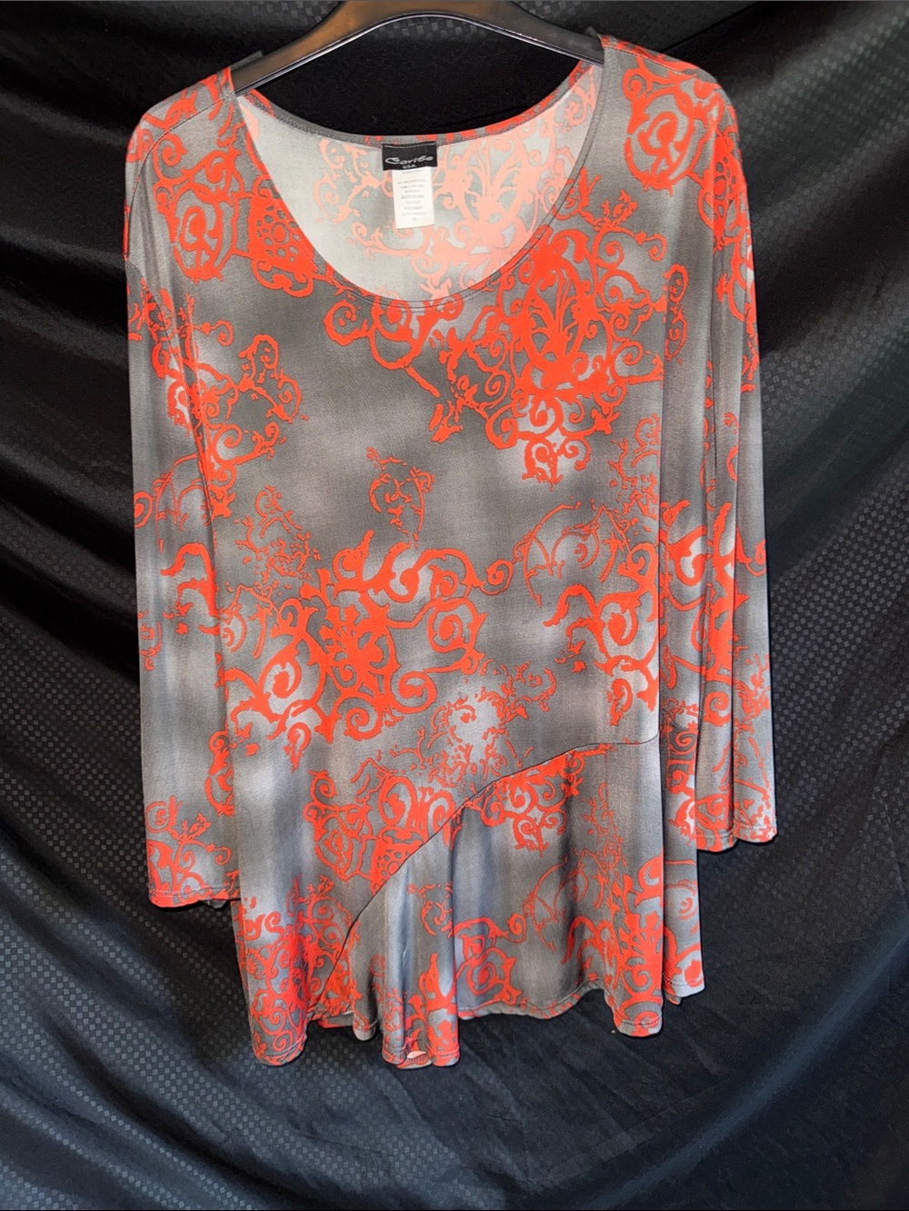 Soft Scoop-Neck Tunic Top - Gray with Coral Print
